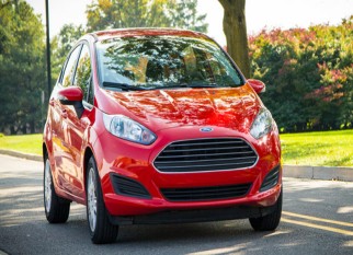 “بالصور” سيارة فورد فيستا 2014 متوفرة الان بمحرك 3 سلندر 2014 Ford Fiesta