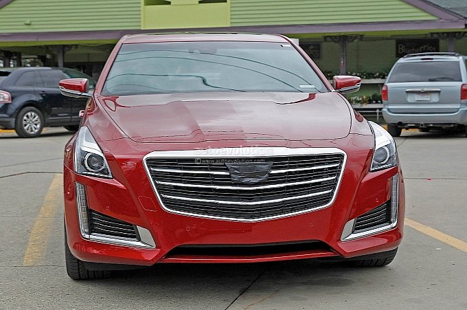 صور تجسسية لكاديلاك CTS 2015 بدون تمويه