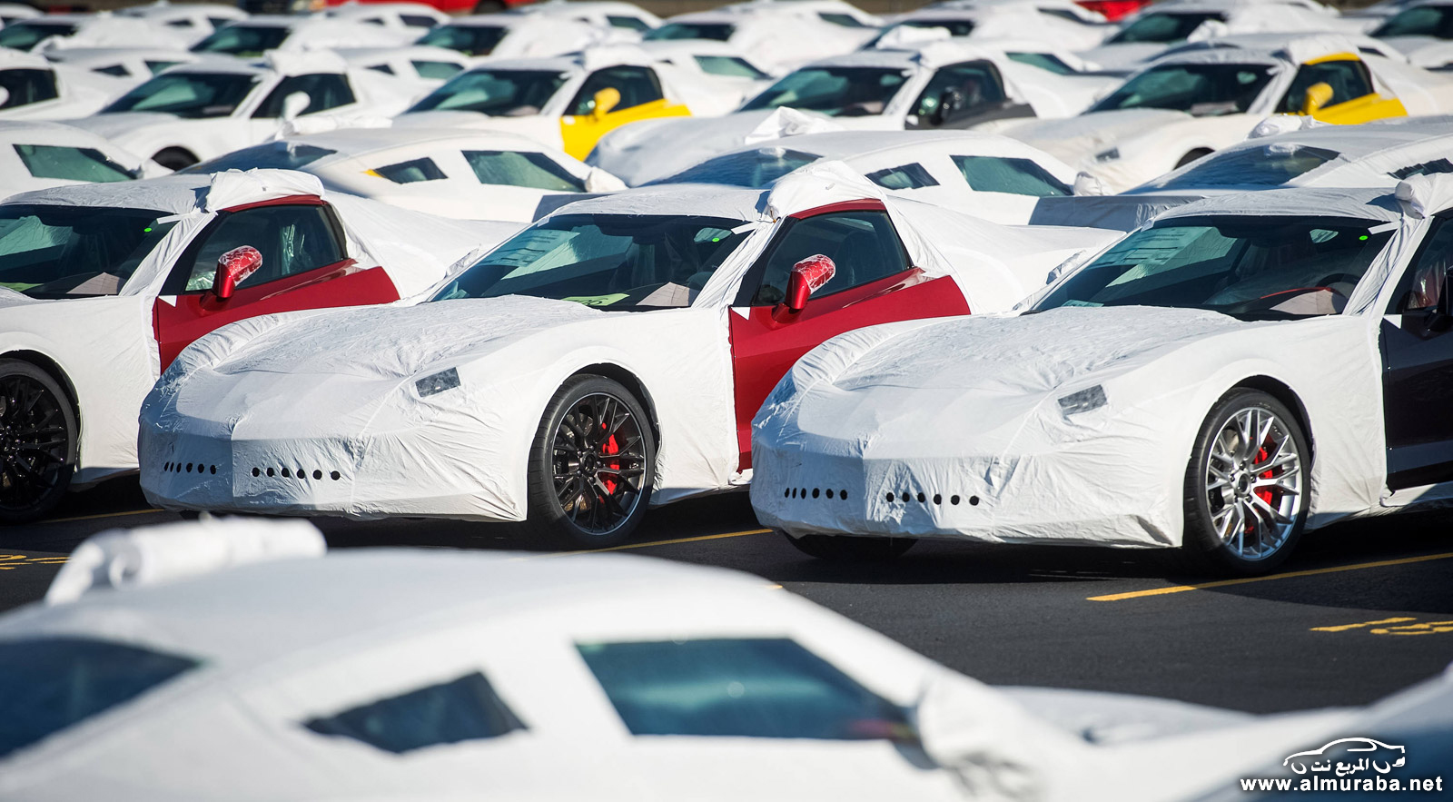 بدأ شحن نموذج سيارة شفرولية 2015-chevrolet-corvette-z06-being-shipped-out-to-dealers_100491866_h.jpg