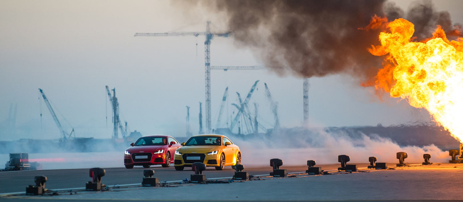 Audi-TT-stunt-01