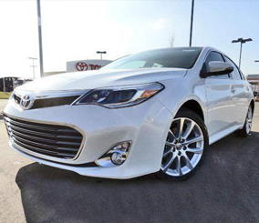 “وزارة التجارة” تستدعي 427 سيارة تويوتا افالون لخلل قد يتسبب في تسرب الوقود