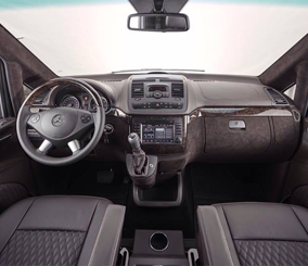 “بالصور” مرسيدس بنز فيانو بمقصورة داخلية فاخرة جداً بتعديلات خاصة Mercedes-Benz Viano