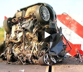 “فيديو” شاهد ماذا يحدث للسيارة عند اصطدامها وهي على سرعة 240 كم/ ساعة