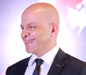 المدير التنفيذي لنيسان الشرق الأوسط “سمير شرفان” يلتقي فريق المربع نت ويجيب على اسئلتهم