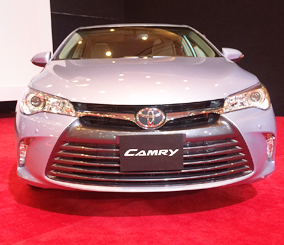 اسعار تويوتا كامري 2016 في السعودية لدى “عبداللطيف جميل” مع المواصفات والصور Toyota Camry