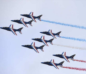 “بالصور” لقطات من معرض لوبورجيه للطيران في مدينة باريس