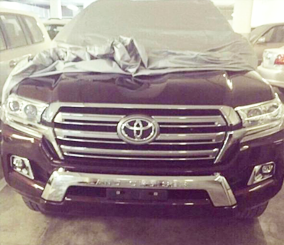 “بالصور” وصول تويوتا لاندكروزر 2016 الجديد كلياً الى دولة قطر لأول مرة Toyota Land cruiser