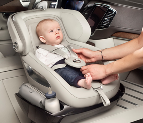 فولفو ستوفر مقعد متميز يناسب الأطفال بمفهوم بسيط في سيارتها اكس سي 90 الجديدة Volvo