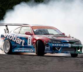 تعرف على رياضة “الدريفت” وأصلها وتاريخ ظهورها والمفهوم الحديث لها Drifting