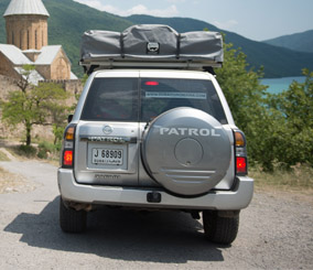 “نيسان” ترعى مصوراً يهوى المغامرات في رحلته الإستكشافية على متن نيسان باترول