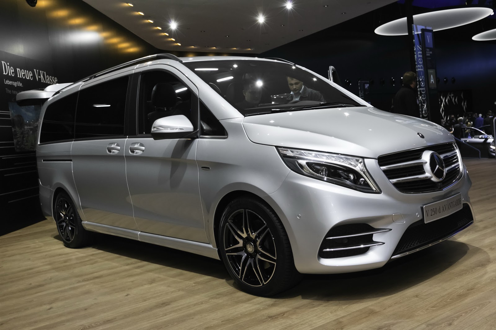 AMG-V-Class-Mercedes-1