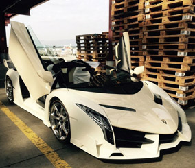 “بالصور” شاهد أول نسخة معدلة في العالم من لامبورجيني فينينو رودستر محدودة الصنع