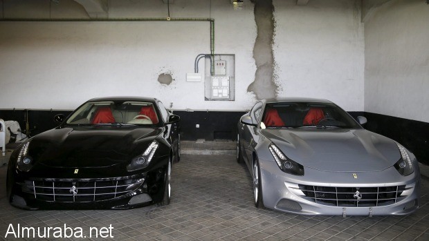 بيع سيارتين من نوع فيراري اهدتهما دولة الامارات للملك الاسباني السابق بالمزاد