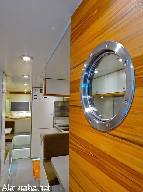 "بالصور" أفخم شاحنة عسكرية متنقلة في العالم بسعر 3,2 مليون ريال سعودي "صور ومواصفات وتقرير" A1-04