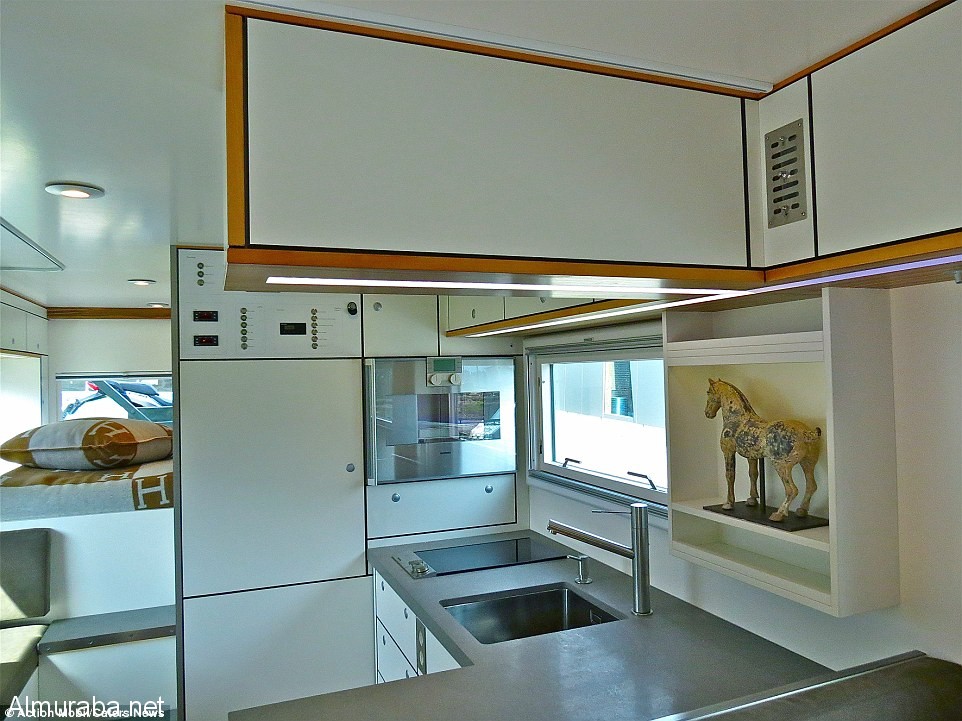 "بالصور" أفخم شاحنة عسكرية متنقلة في العالم بسعر 3,2 مليون ريال سعودي "صور ومواصفات وتقرير" A1-09