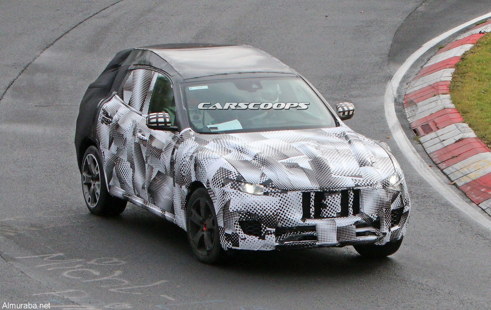 “بالصور” مازيراتي ليفانتي 2016 تظهر بتمويه أقل خلال اختبارها قبل الإنتاج الرسمي Maserati Levante