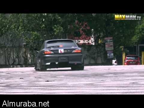 "فيديو" بطلة سباق سيارات تنفذ مقلبًا مرعبًا في معلمي القيادة 4