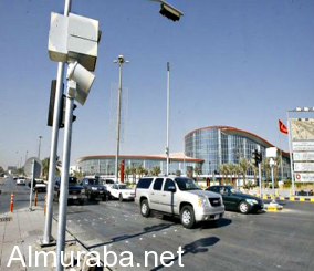 “تقرير” ماهي المدة المقررة للتوقف عند الالتفاف لليمين تجنبا لمخالفة نظام “ساهر”؟