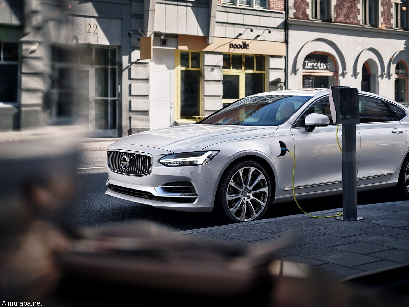 2016 Volvo-S90-New-48.jpg