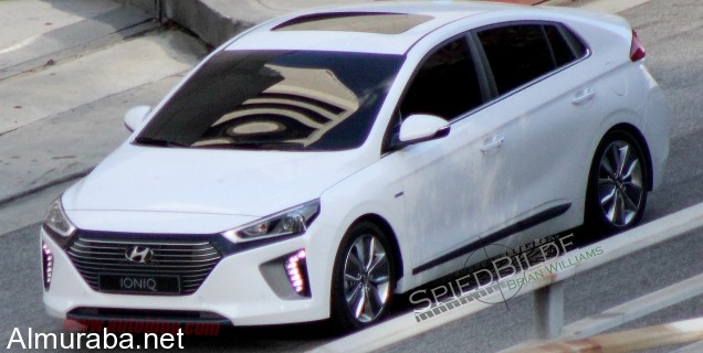 "بالصور" شاهد هيونداي أيونيك 2016 الجديدة وبدون تمويه خلال اختبارها المنافسة لتويوتا بريوس news0-1450773737
