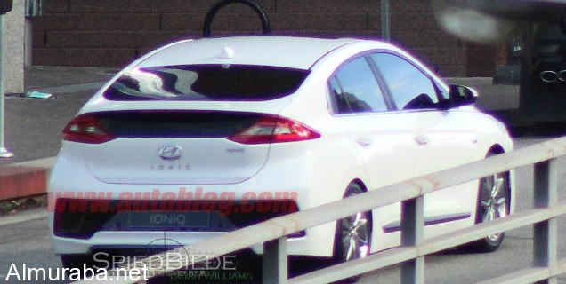 "بالصور" شاهد هيونداي أيونيك 2016 الجديدة وبدون تمويه خلال اختبارها المنافسة لتويوتا بريوس news0-1450773746