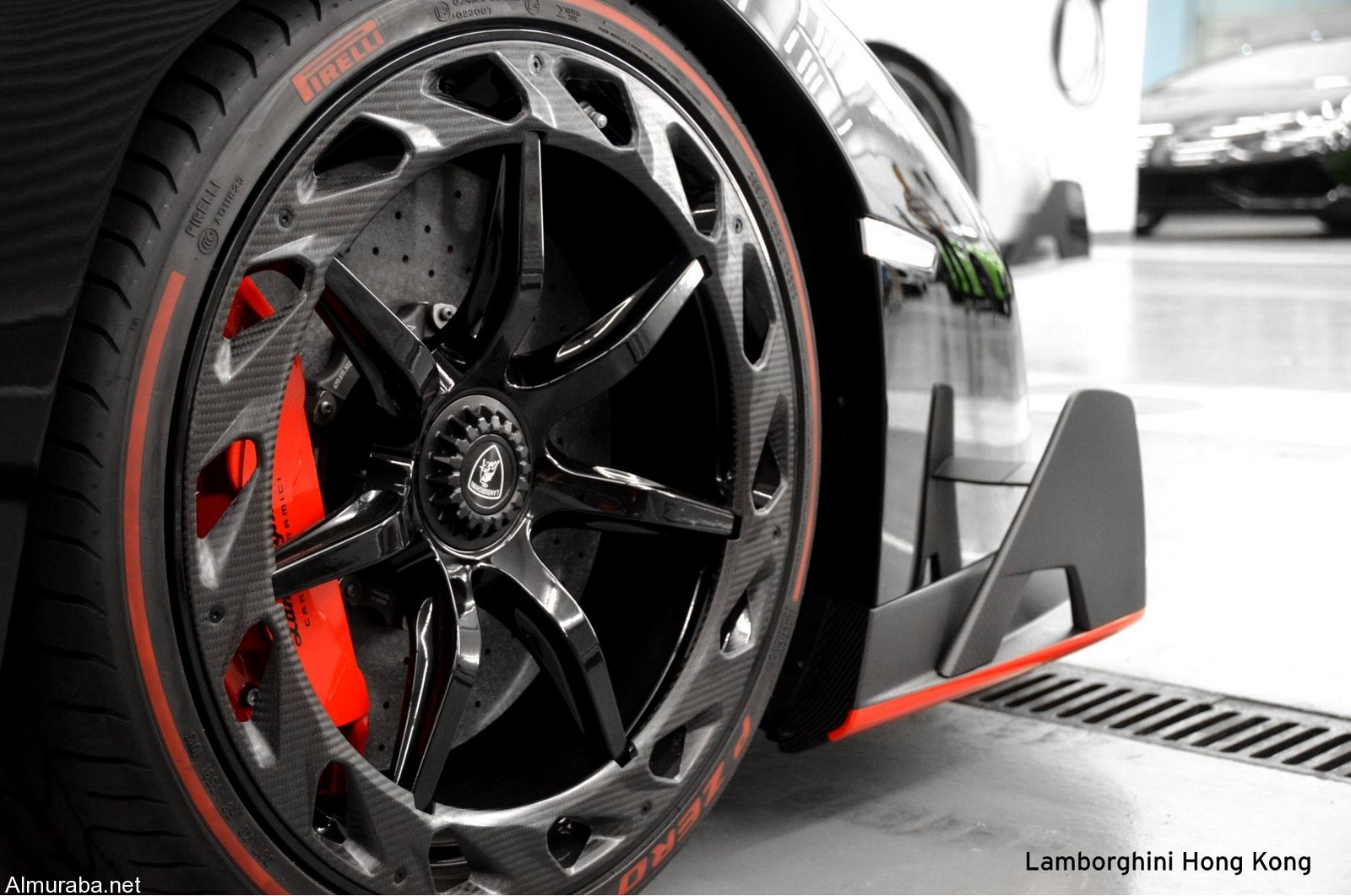 "لامبورجيني" فينينو رودستر تصل هونج كونج Lamborghini "لامبورجيني" فينينو رودستر تصل هونج كونج Lamborghini 3