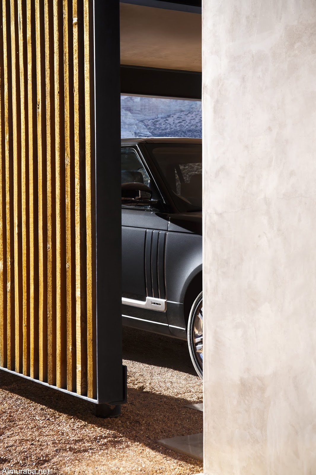 "لاند روفر" تتيح لعملائها رحلة برية شديدة الفخامة بـ409,500 ريال سعودي فقط ! "لاند روفر" تتيح لعملائها رحلة برية شديدة الفخامة بـ409,500 ريال سعودي فقط ! 5