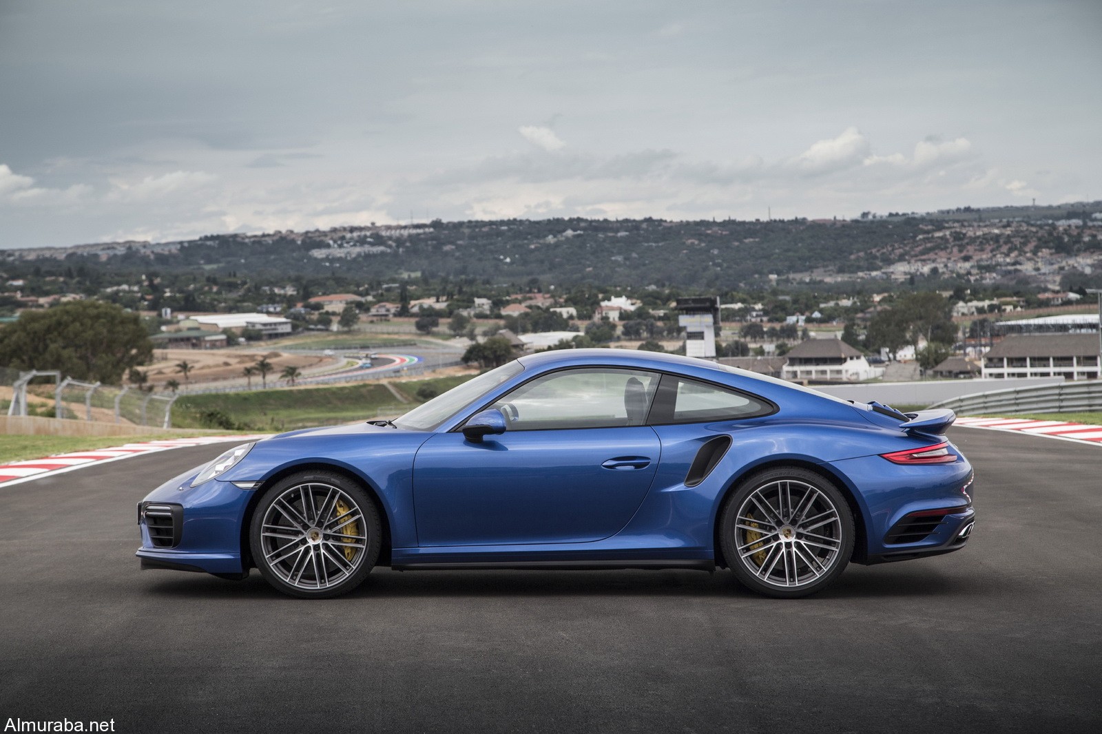 "بالصور" إطلاق بورش 911 تربو وتربو إس الجديدة Porsche 2017 "بالصور" إطلاق بورش 911 تربو وتربو إس الجديدة Porsche 2017 4