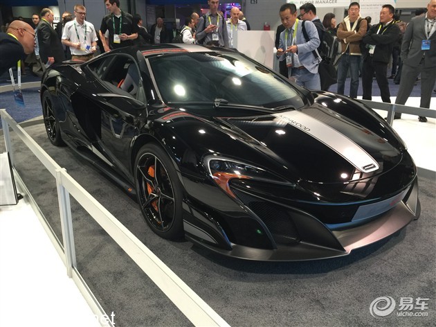 "بالصور" ماكلارين تكشف عن نسخة 675LT الخاصة إحتفالاً بالذكرى الـ25 بشراكة مع F1 11