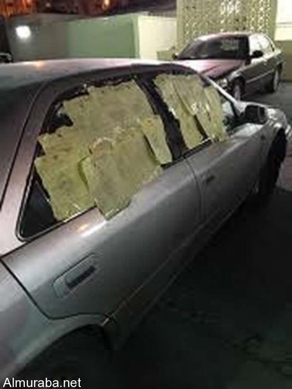 “بالصور” ضبط شاب يزين زجاج مركبته بـ72 مخالفة مرورية بالطائف
