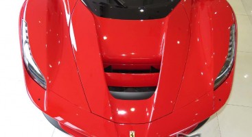 سيارة "لافيراري" حمراء بسعر 4.7 مليون دولار بالولايات المتحدة LaFerrari سيارة "لافيراري" حمراء بسعر 4.7 مليون دولار بالولايات المتحدة LaFerrari 8