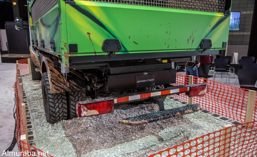 إطلاق شاحنة "مرسيدس بنز" سبرينتر إكستريم بمعرض شيكاغو Mercedes 2017 إطلاق شاحنة "مرسيدس بنز" سبرينتر إكستريم بمعرض شيكاغو Mercedes 2017 12