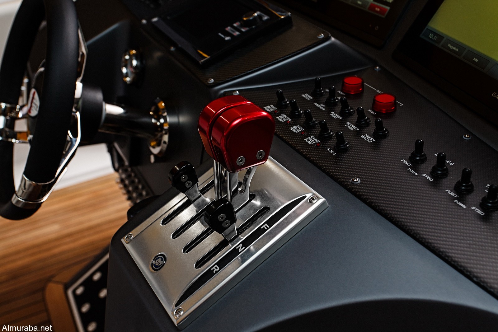 مركب سباق بالتعاون بين "مرسيدس" AMG وشركة "سيجاريت رايسينج" بقوة 1100 حصان مركب سباق بالتعاون بين "مرسيدس" AMG وشركة "سيجاريت رايسينج" بقوة 1100 حصان 16