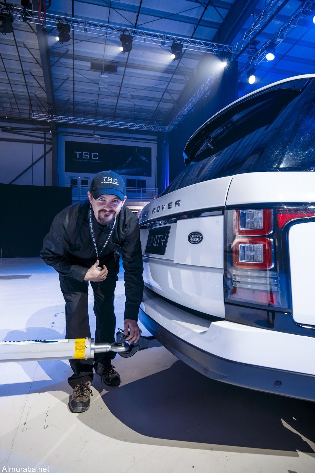 "رنج روفر" اوتوبيوغرافي تشارك في حفل إطلاق طائرة الفضاء الجديدة Range Rover 2016 "رنج روفر" اوتوبيوغرافي تشارك في حفل إطلاق طائرة الفضاء الجديدة Range Rover 2016 27