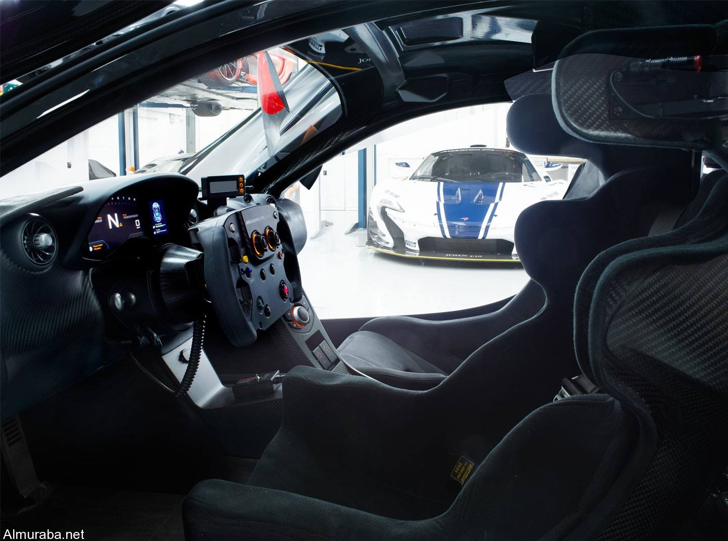 "ماكلارين" تطلق "مجموعة صور" مذهلة لسياراتها McLaren 2016 "ماكلارين" تطلق "مجموعة صور" مذهلة لسياراتها McLaren 2016 4