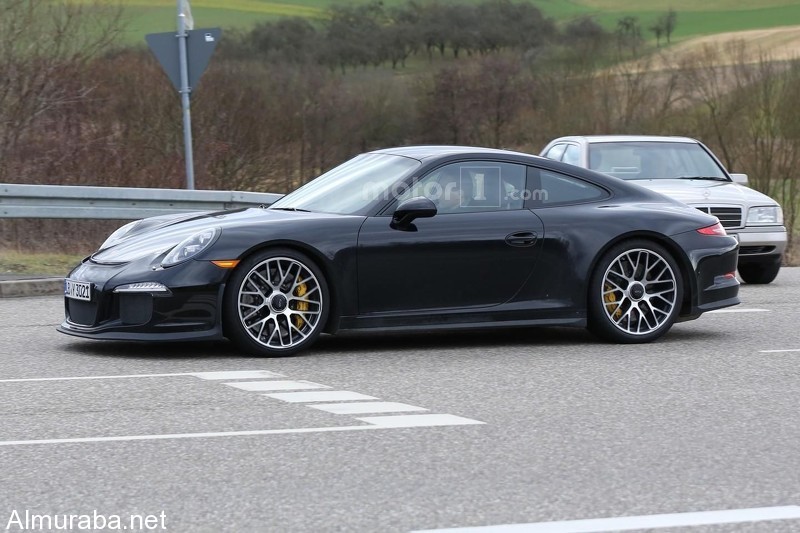 "صور تجسسية" لسيارة "بورش" 911 R القادمة Prosche 2016 "صور تجسسية" لسيارة "بورش" 911 R القادمة Prosche 2016 6