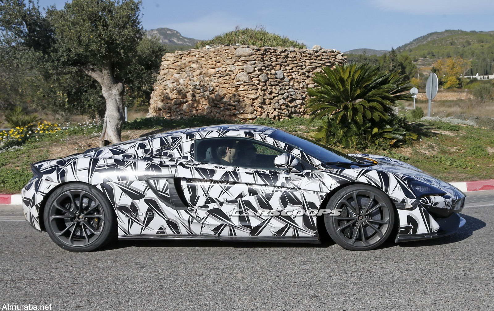 "ماكلارين" تعلن عن إطلاقها لسيارتين بمعرض جنيف المقبل McLaren 2016 "ماكلارين" تعلن عن إطلاقها لسيارتين بمعرض جنيف المقبل McLaren 2016 9