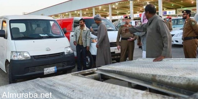 “بالصور“ إدارة مرور الرياض تطلق حملة على معارض السيارات في منطقة الشفا news0-1455455522