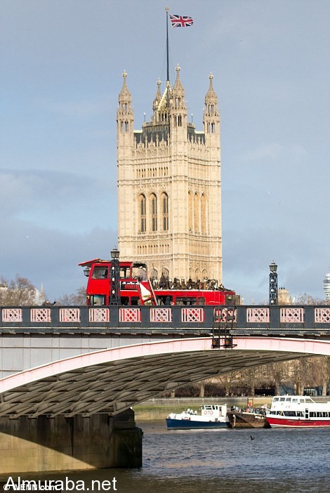 "بالصور" جاكي شان يفجر حافلة ركاب في لندن بسبب فيلمه الجديد جاكي-شان-يفجر-حافلة-ركاب-في-لندن-5