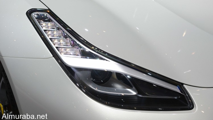 08-ferrari-gtc4-lusso-geneva-1