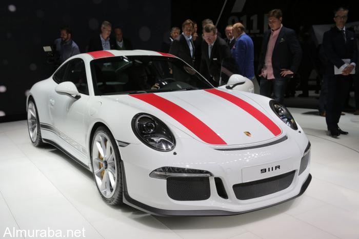 إطلاق سيارة "بورش" 911R بمعرض سيارات جنيف Porsche 2017 إطلاق سيارة "بورش" 911R بمعرض سيارات جنيف Porsche 2017 1