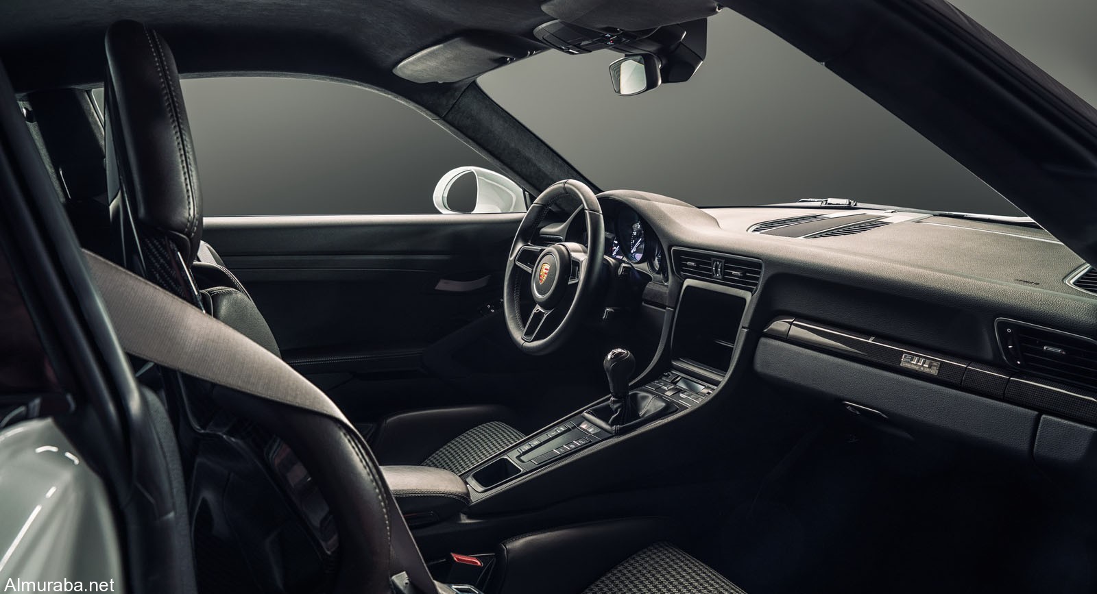 "استطلاع" بورش 911R أم "كورفيت جراند سبورت أي سيارة فيهما تفضلون؟ Porsche Vs Corvette "استطلاع" بورش 911R أم "كورفيت جراند سبورت أي سيارة فيهما تفضلون؟ Porsche Vs Corvette 17