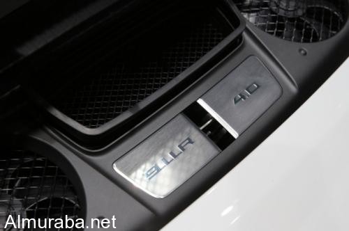إطلاق سيارة "بورش" 911R بمعرض سيارات جنيف Porsche 2017 إطلاق سيارة "بورش" 911R بمعرض سيارات جنيف Porsche 2017 18