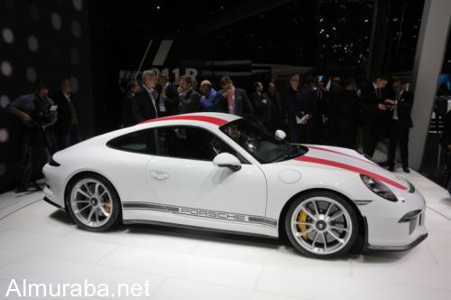 إطلاق سيارة "بورش" 911R بمعرض سيارات جنيف Porsche 2017 إطلاق سيارة "بورش" 911R بمعرض سيارات جنيف Porsche 2017 3