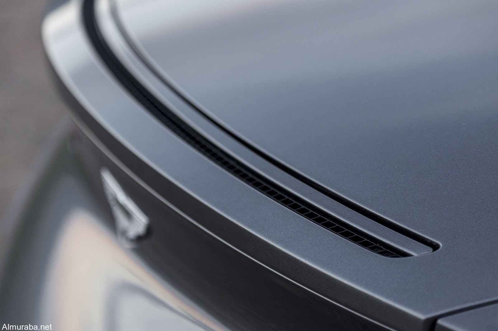 إطلاق سيارة "استون مارتن" DB11 بمعرض سيارات جنيف Aston Martin 2017 إطلاق سيارة "استون مارتن" DB11 بمعرض سيارات جنيف Aston Martin 2017 36