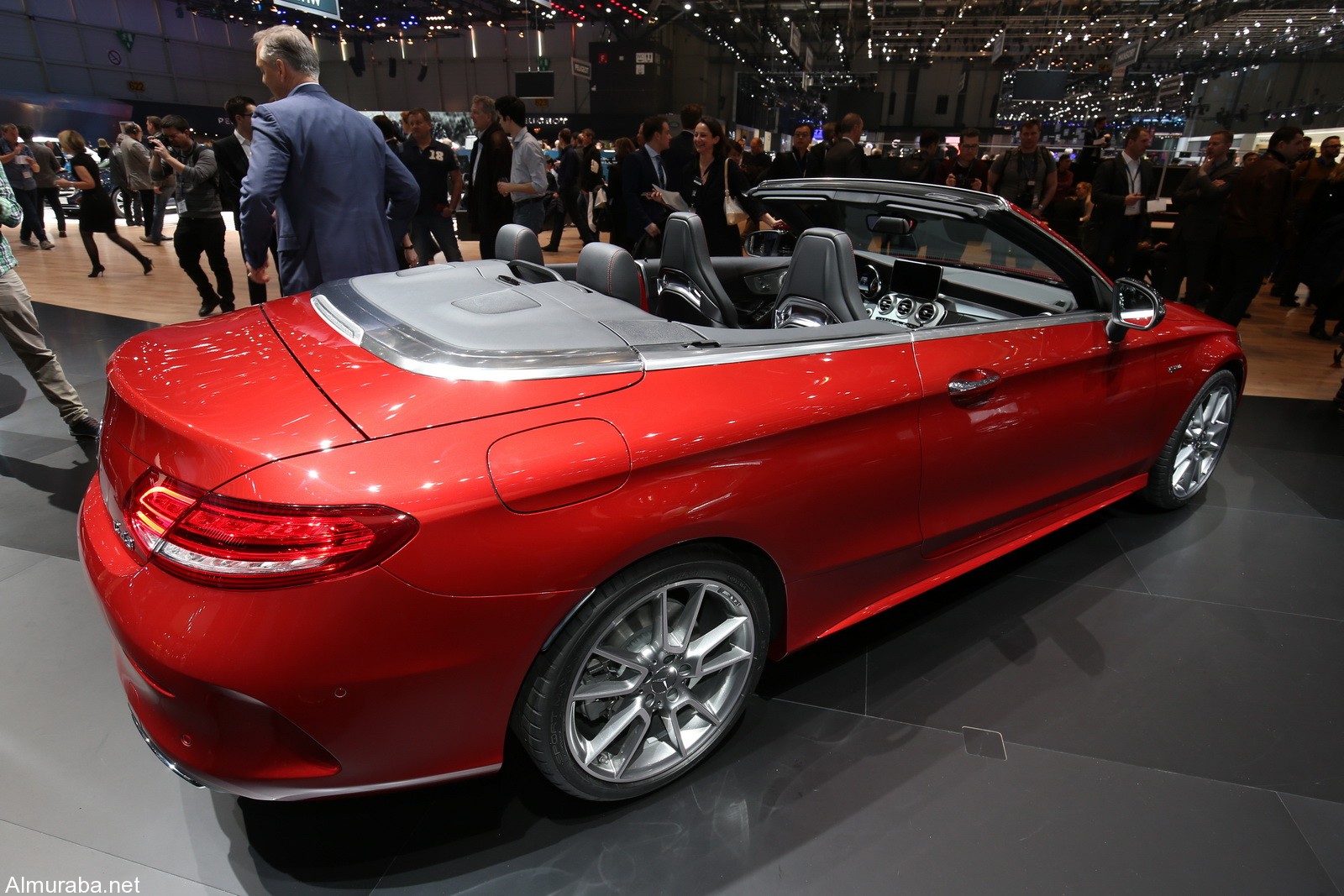 "مرسيدس بنز" تضيف سيارة جديدة لعائلة C-Class وتطلقها بمعرض سيارات جنيف Mercedes 2017 "مرسيدس بنز" تضيف سيارة جديدة لعائلة C-Class وتطلقها بمعرض سيارات جنيف Mercedes 2017 4