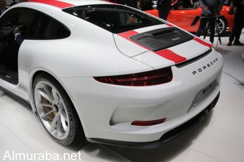 إطلاق سيارة "بورش" 911R بمعرض سيارات جنيف Porsche 2017 إطلاق سيارة "بورش" 911R بمعرض سيارات جنيف Porsche 2017 4