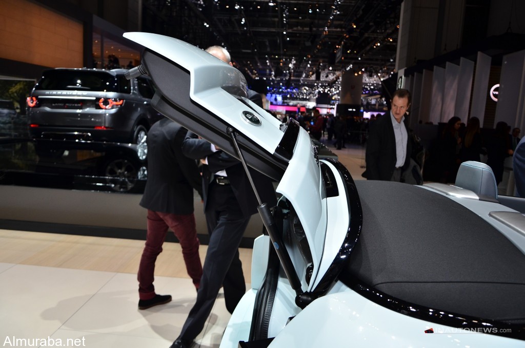 إطلاق طراز السقف المتحرك لسيارة "رينج روفر" إيفوك بمعرض سيارات جنيف Range Rover 2017 إطلاق طراز السقف المتحرك لسيارة "رينج روفر" إيفوك بمعرض سيارات جنيف Range Rover 2017 6