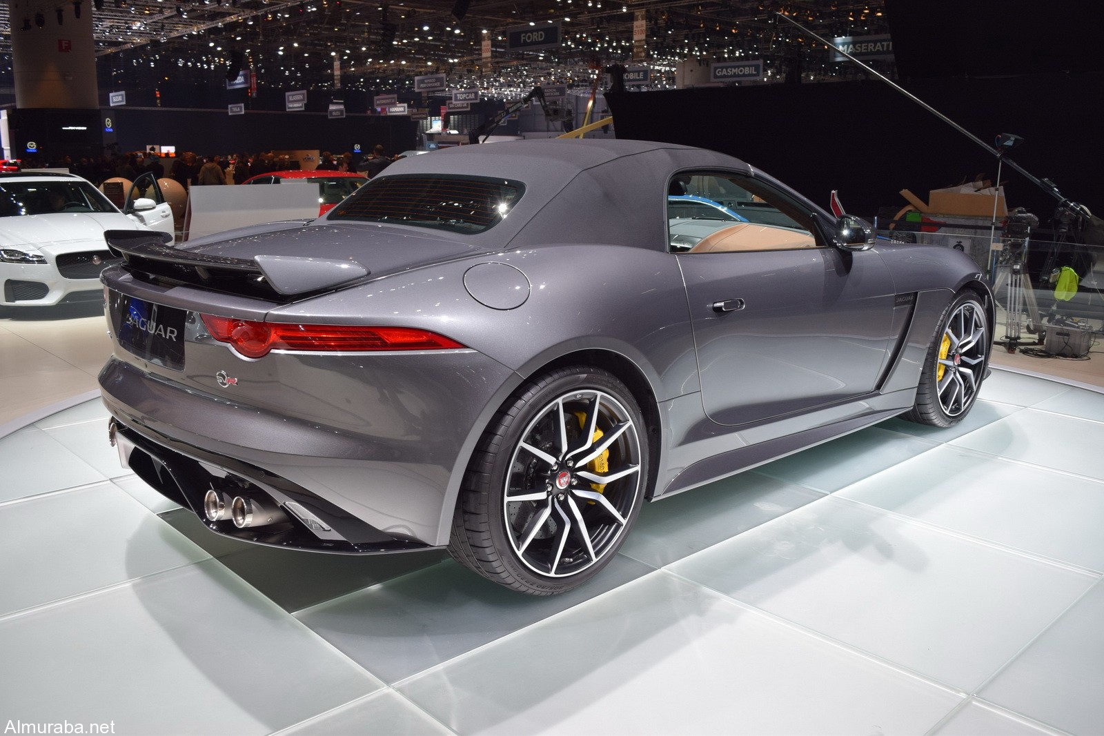إطلاق سيارة “جاكوار” F-Type SVR بمعرض سيارات جنيف Jaguar 2017 إطلاق سيارة “جاكوار” F-Type SVR بمعرض سيارات جنيف Jaguar 2017 8