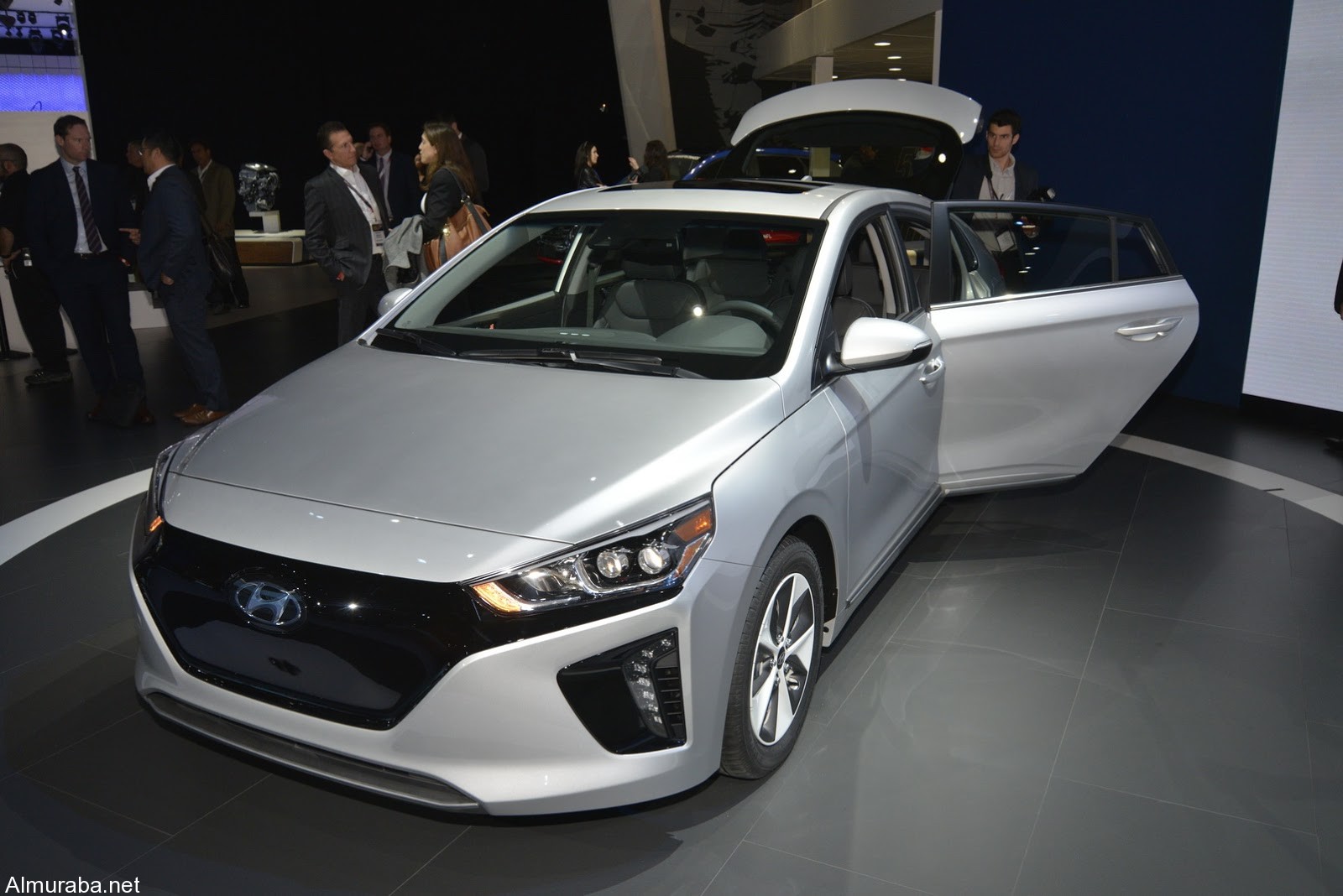 hyundai-ioniq-trinity-livepics-ny-12